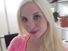 Piper Perri prepares herself for a blowjob